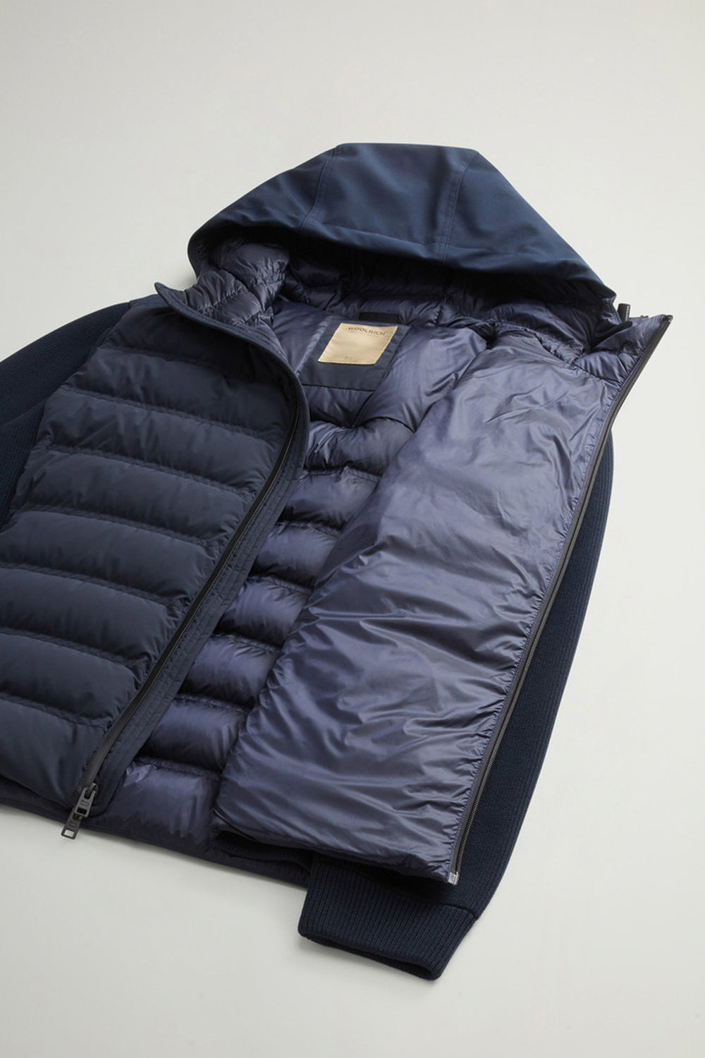 WOOLRICH Giacca ibrida Bering in nylon elasticizzato con finitura opaca